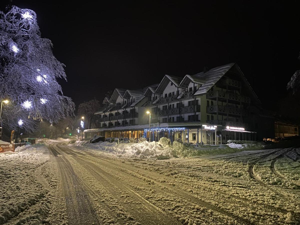 Hotel Jezero Бохінь Екстер'єр фото