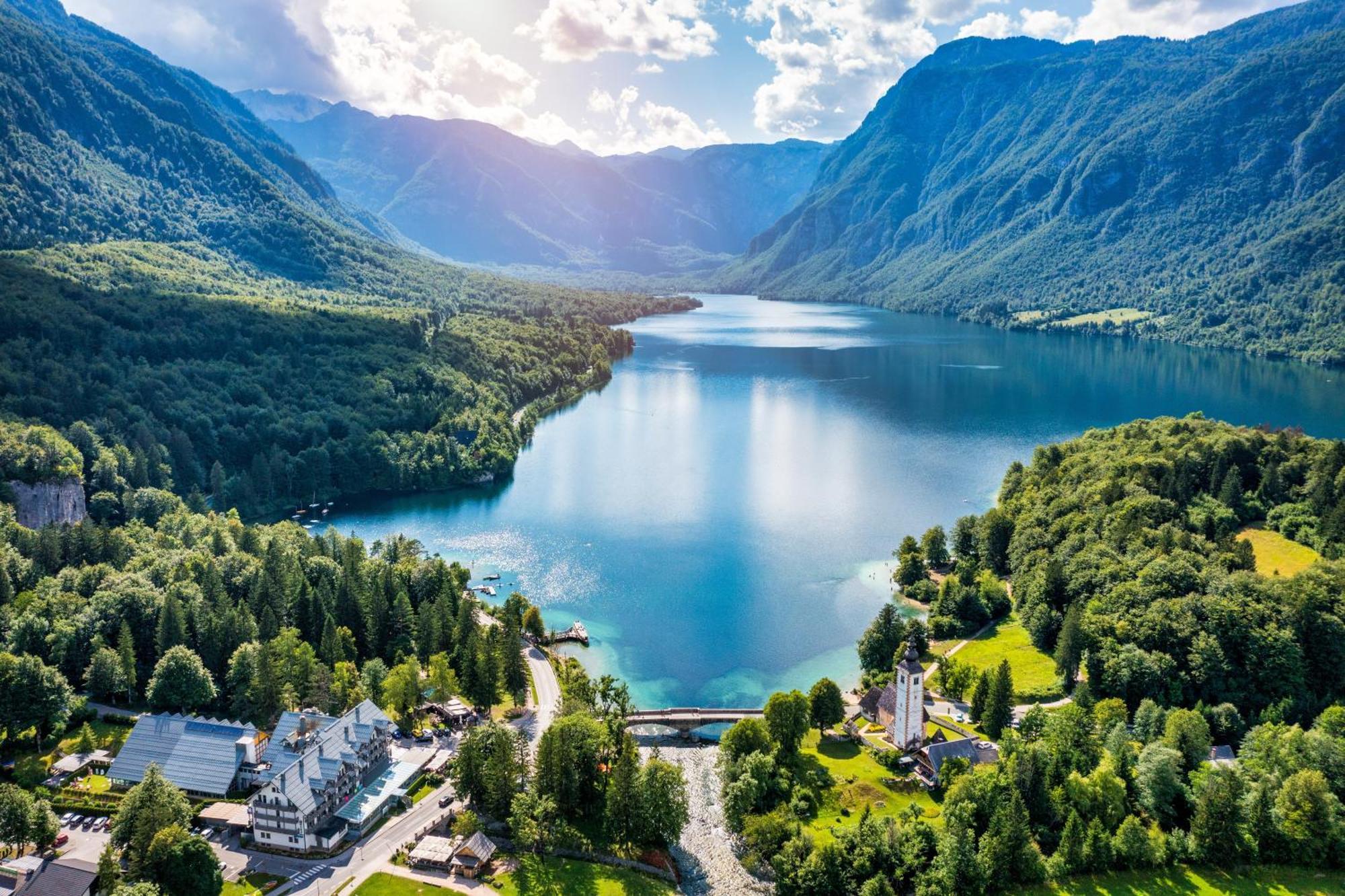 Hotel Jezero Бохінь Екстер'єр фото
