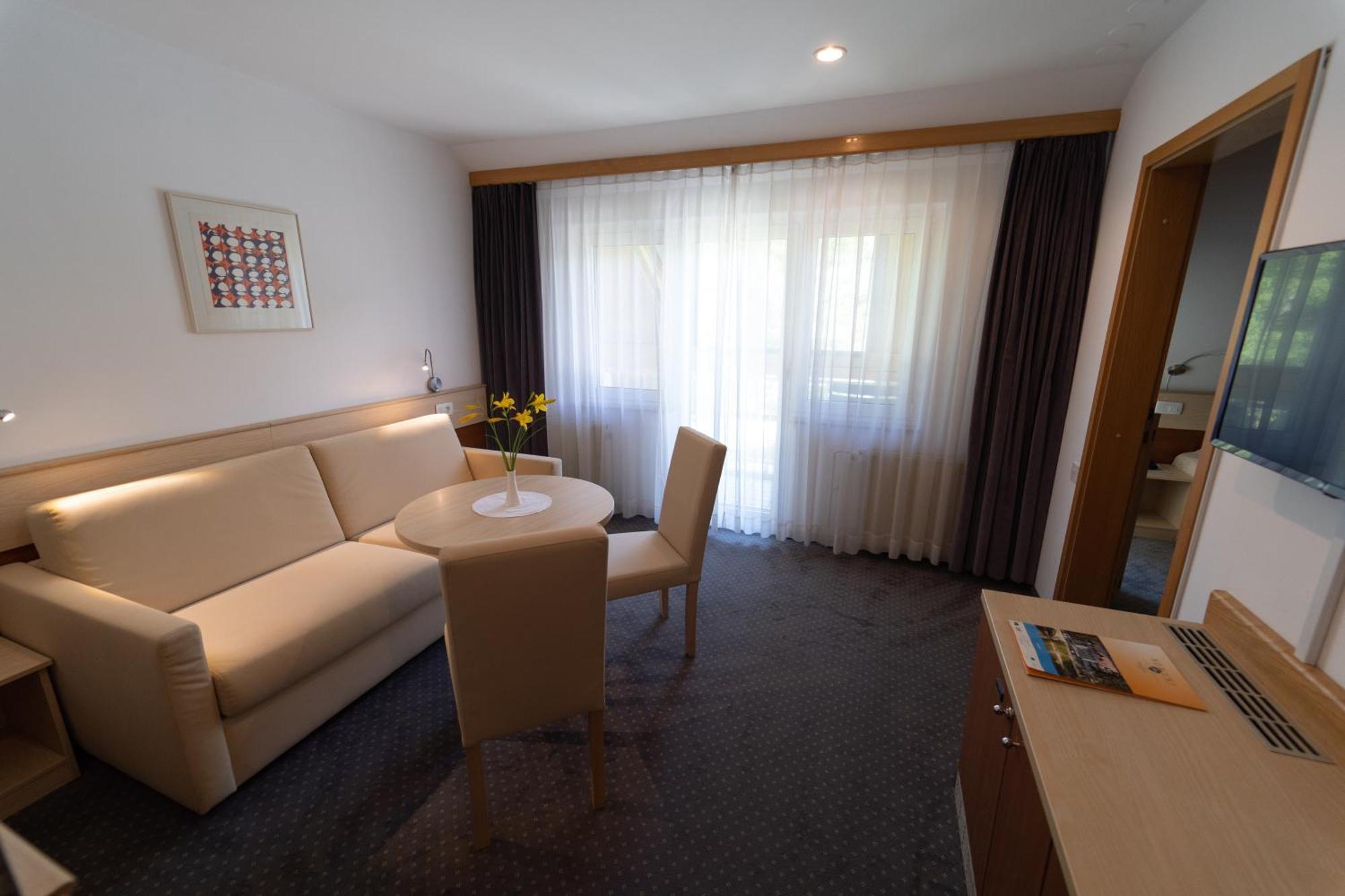 Hotel Jezero Бохінь Екстер'єр фото